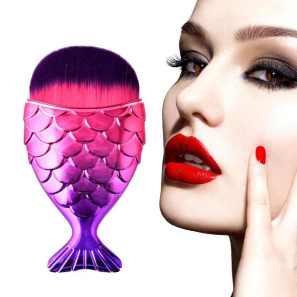 Mermaid Fish Scale Makeup Brush - Fishtail Bottom Powder Blush Application