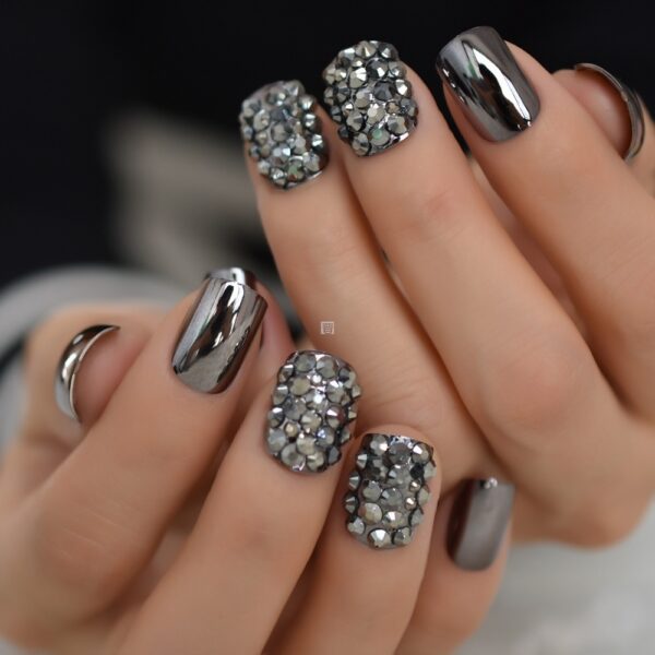 Metal false nails for women short nails for